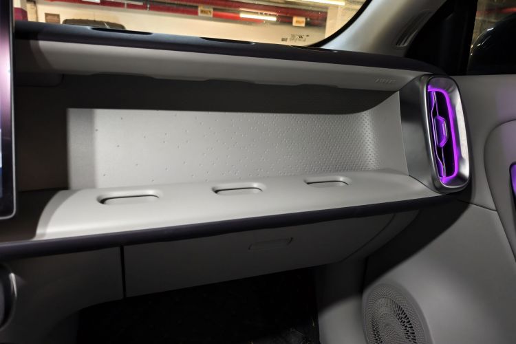 零跑汽车 零跑B01 2025 汽车图片 #38