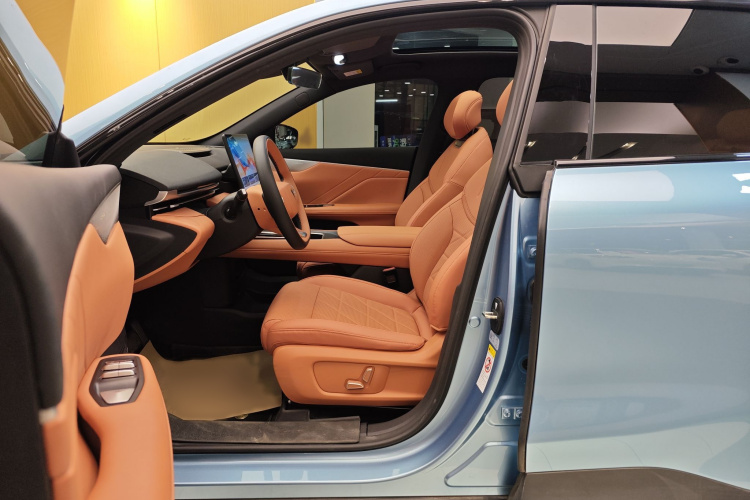 Deepal S05 2025 صورة سيارة #38