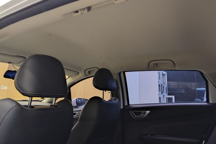 Vision X3 2019 car image #38