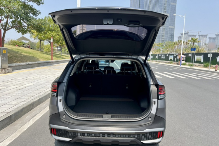 起亚 狮铂拓界 2022 汽车图片 #38