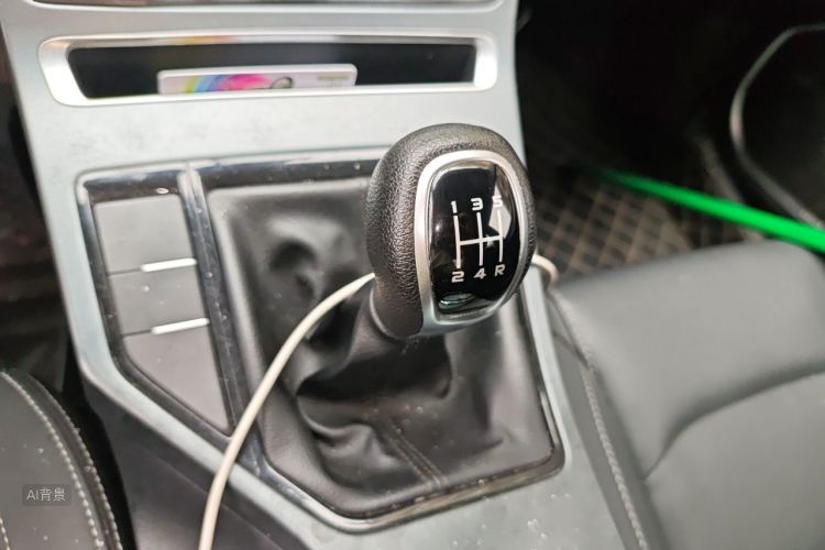 GEELY Emgrand 2020 car image #16