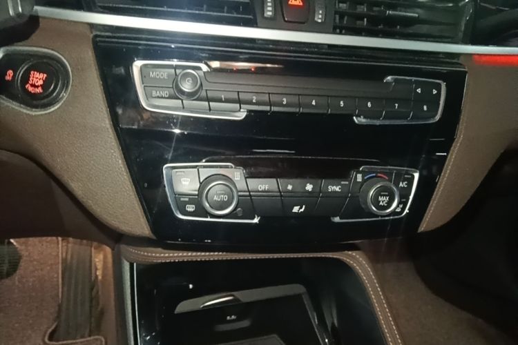 BMW X1 2019 car image #15
