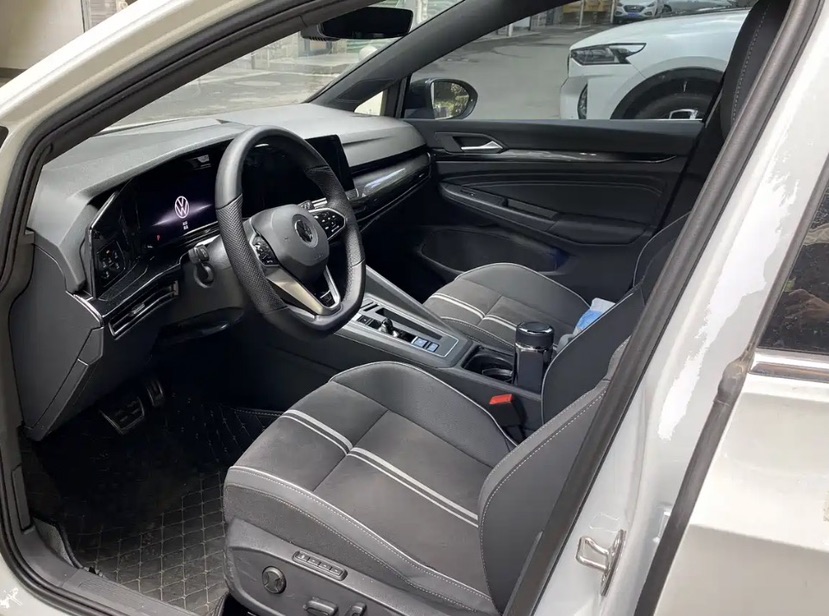2024 car image #4