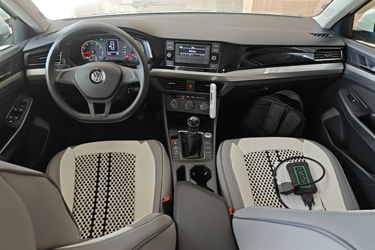 Volkswagen Bora 2020 car image #10