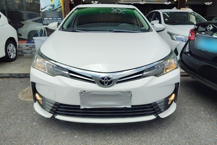 Toyota Corolla 2018 car image #3