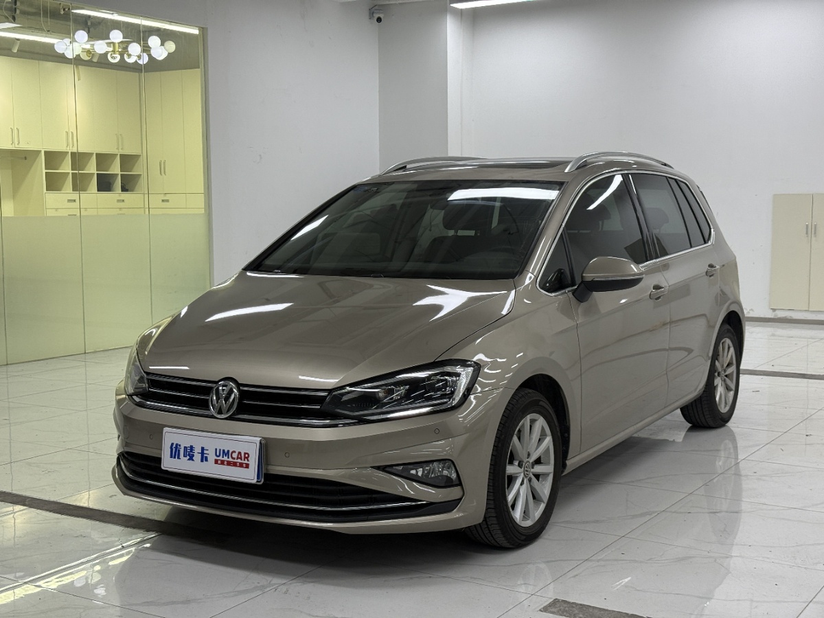 Volkswagen Golf Sportsvan 2019 Volkswagen Golf Sportsvan 2019 صورة سيارة