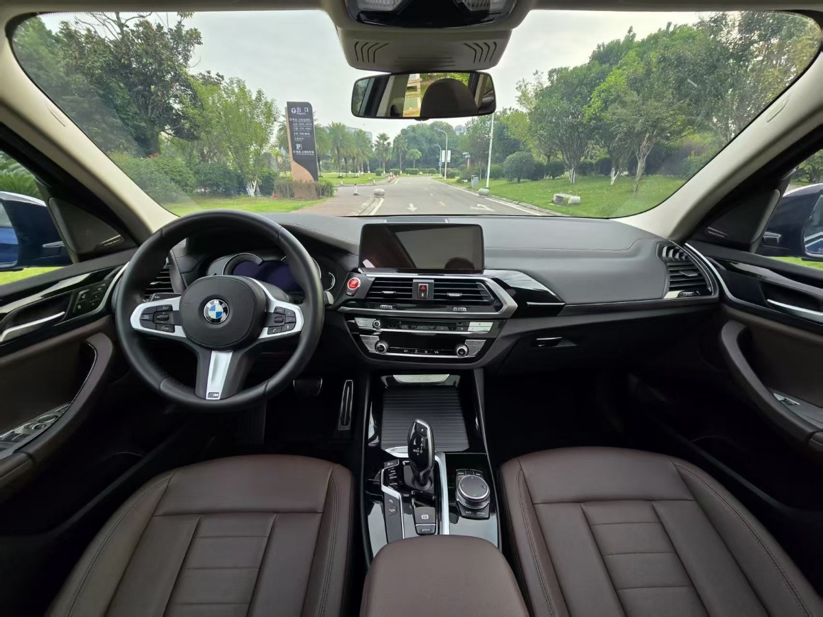 BMW X3 2019 #4 BMW X3 2019 car image #4