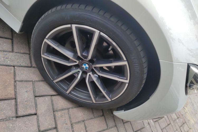 BMW 3 Series 2021 #9 BMW 3 Series 2021 car image #9