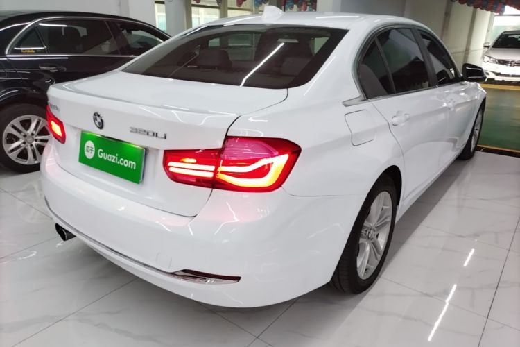 BMW 3 Series 2017 #7 BMW 3 Series 2017 car image #7