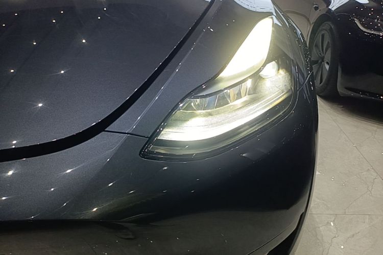 Tesla Model Y 2024 #23 Tesla Model Y 2024 car image #23