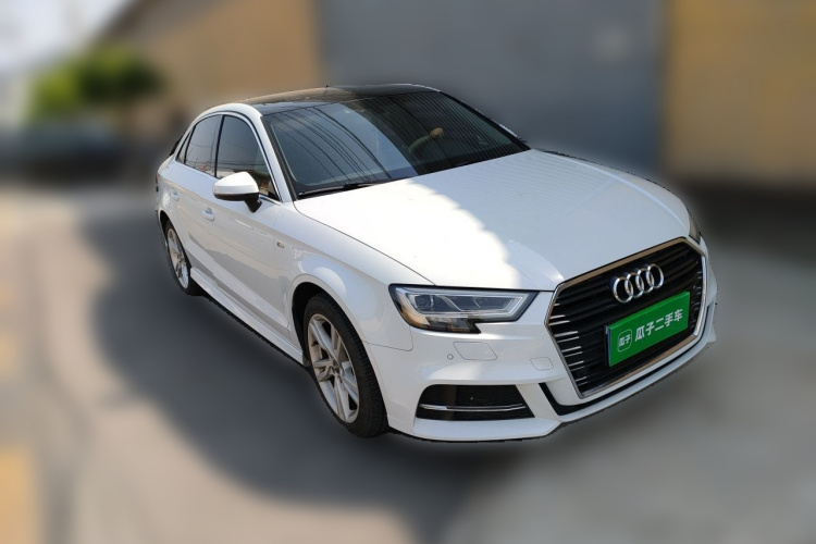 Audi A3 2019 #4 Audi A3 2019 car image #4