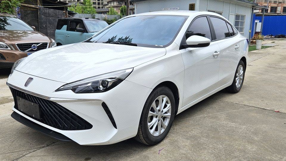 Roewe i5 2024 Roewe i5 2024 car image