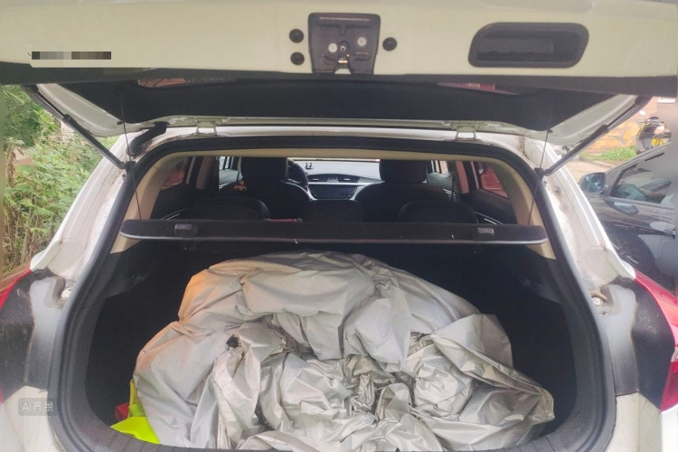 GEELY Emgrand GS 2019 car image #21