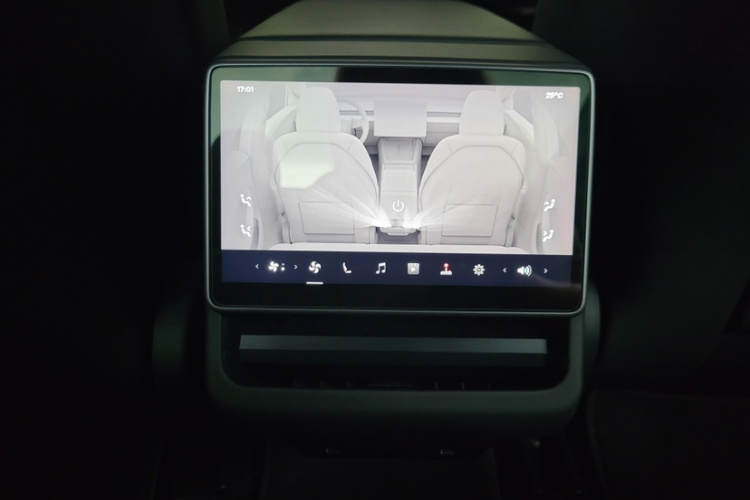 特斯拉 Model 3 2024 汽车图片 #12