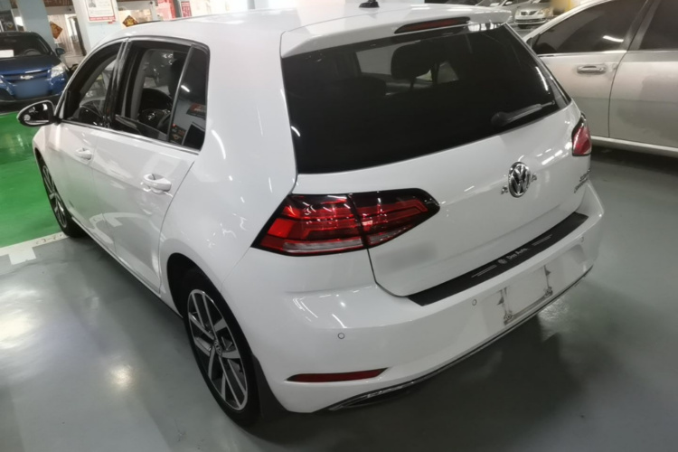 Volkswagen Golf 2020 #7 Volkswagen Golf 2020 car image #7