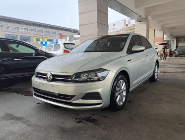 Volkswagen Polo 2020 car image 