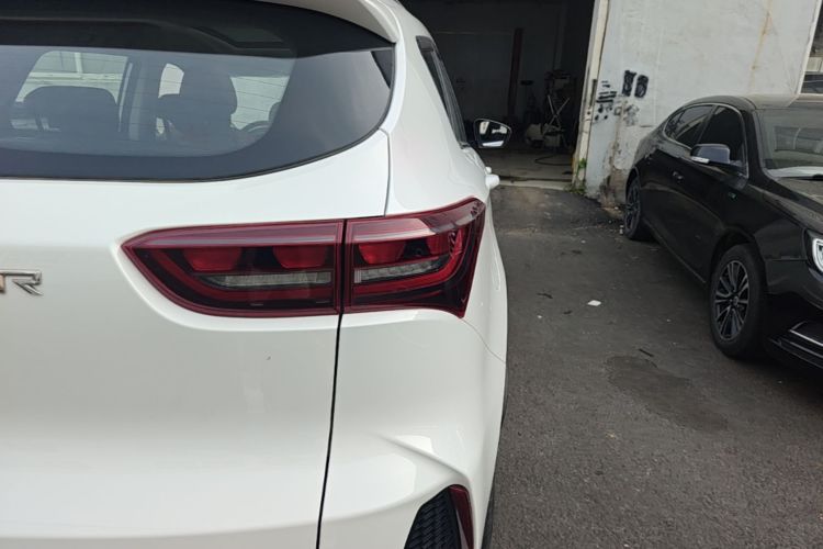 Jetour X70 2025 car image #8