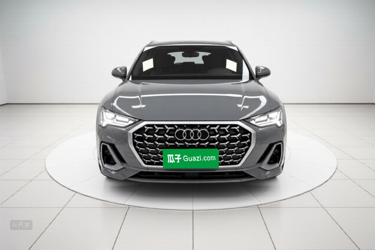 Audi Q3 2025 car image #3