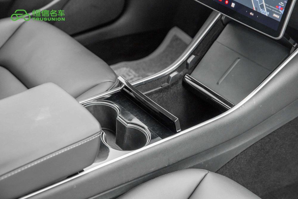 Tesla Model 3 2020 car image #15