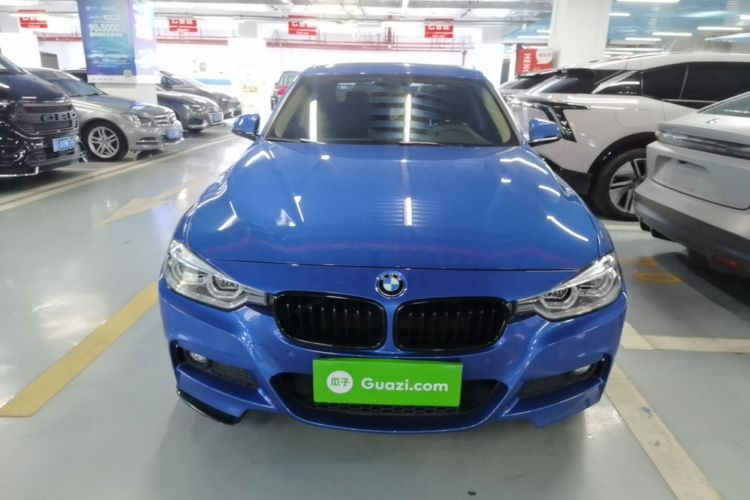 BMW 3 Series 2019 car image #3