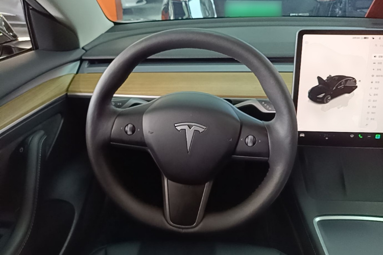 Tesla Model 3 2023 #11 Tesla Model 3 2023 car image #11