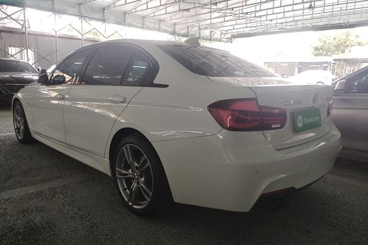 BMW 3 Series 2018 #7 BMW 3 Series 2018 car image #7