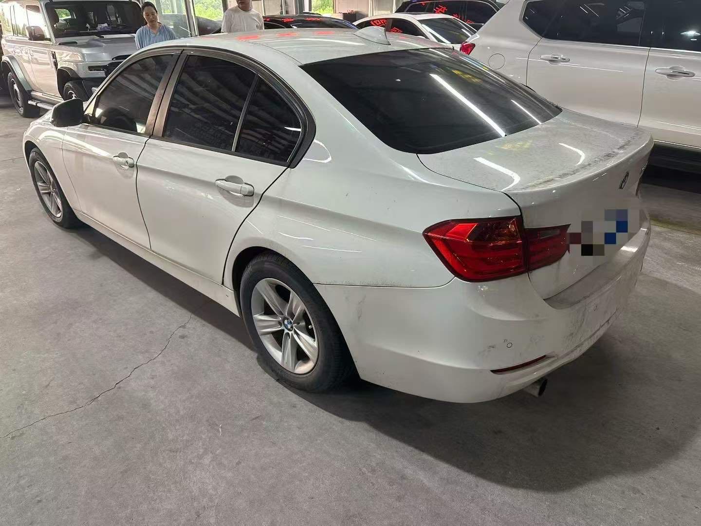 BMW 3 Series (Imported) 2013 car image #3