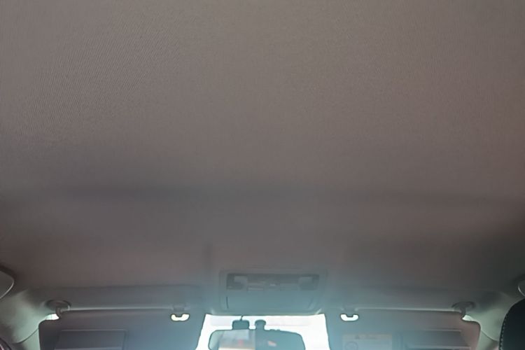 Toyota Corolla 2017 #18 Toyota Corolla 2017 car image #18