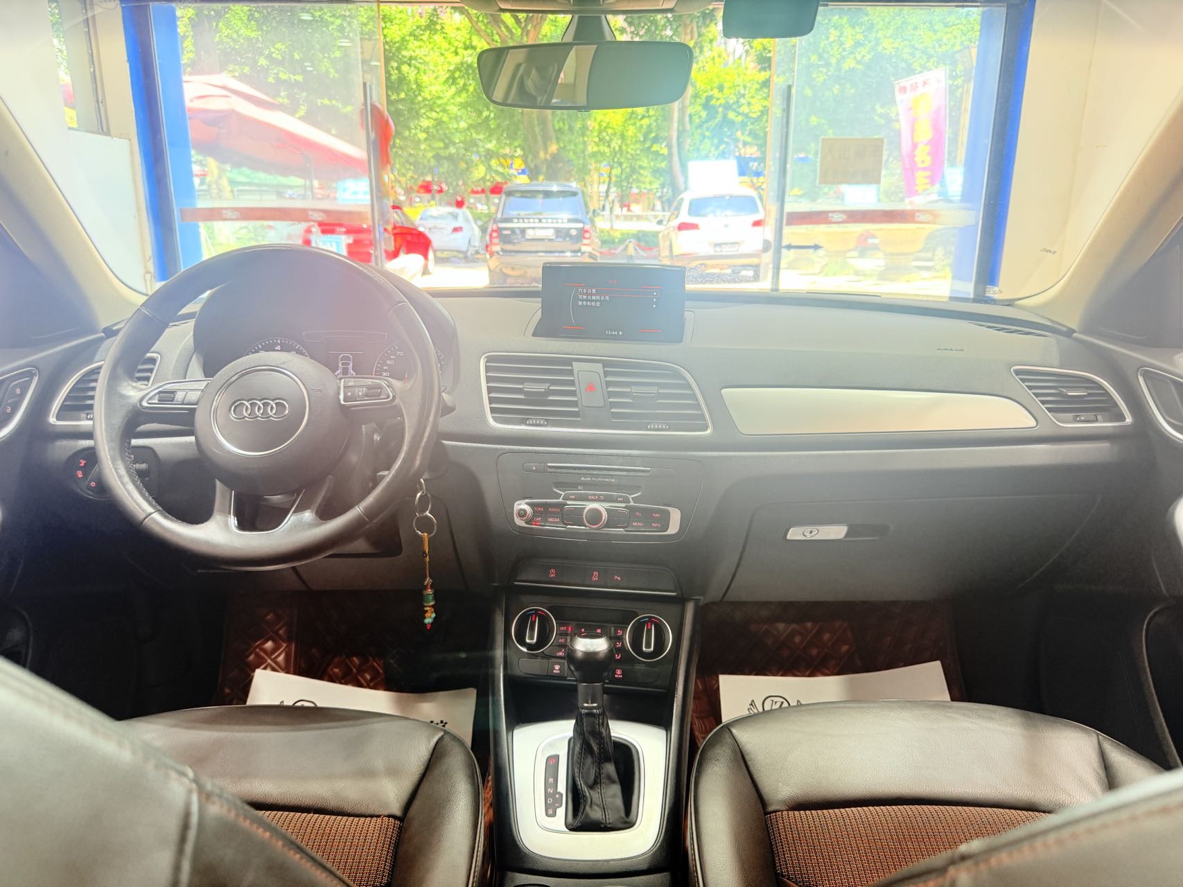 Audi Q3 2017 #7 Audi Q3 2017 car image #7
