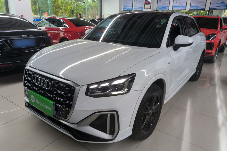 Audi Q2L 2023 imagem de carro #2