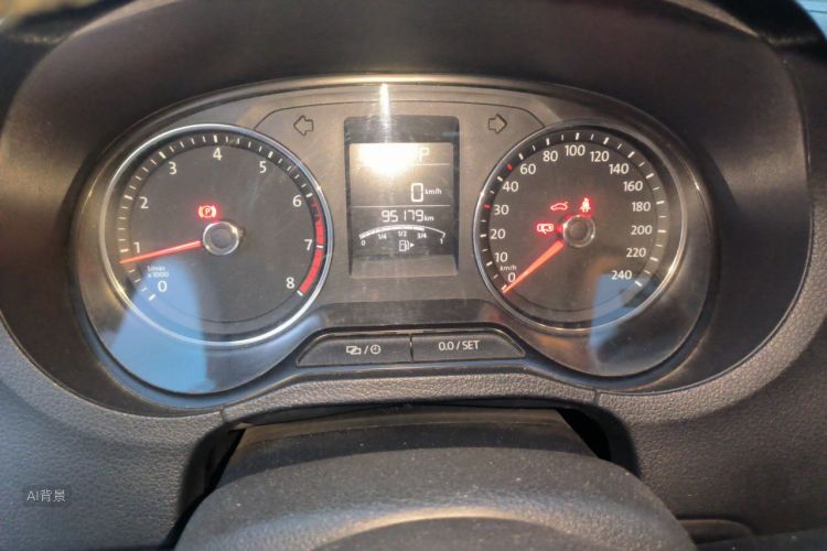 Volkswagen Polo 2016 car image #13
