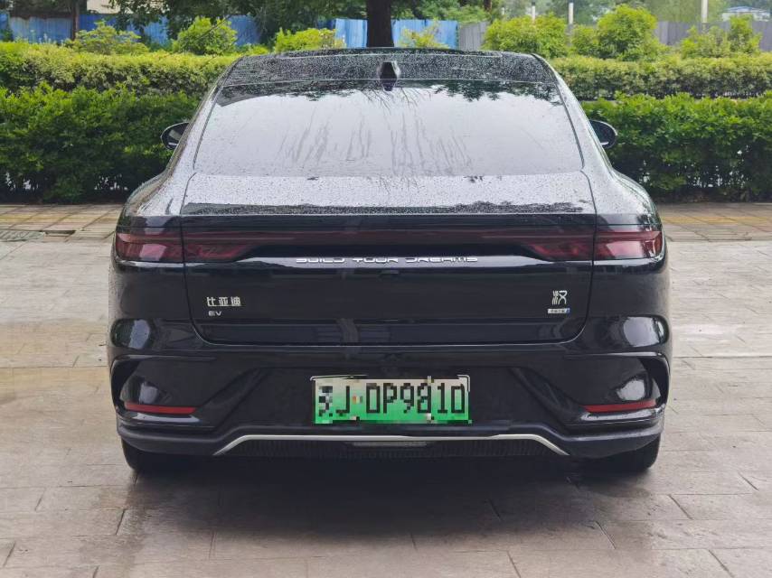 BYD Han 2025 immagine di auto #8