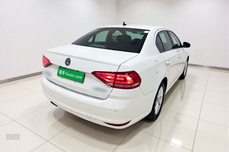 Volkswagen Lavida 2018 car image #7
