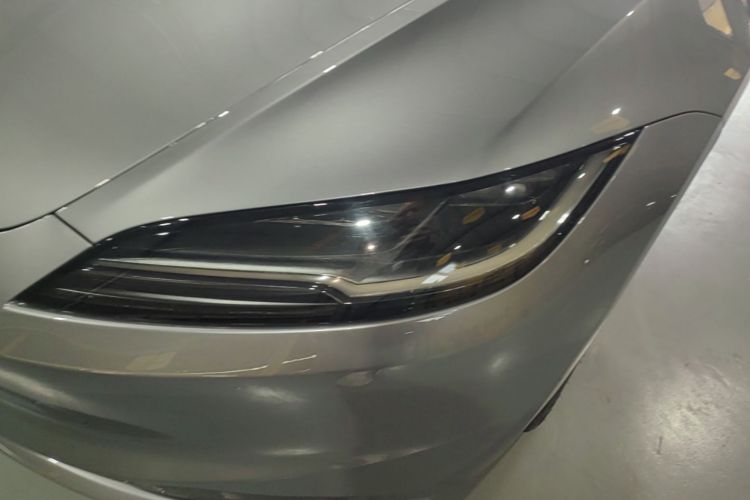 Tesla Model 3 2025 #23 Tesla Model 3 2025 car image #23