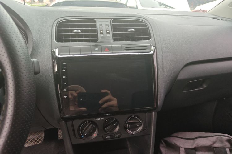 Volkswagen Polo 2017 #13 Volkswagen Polo 2017 car image #13