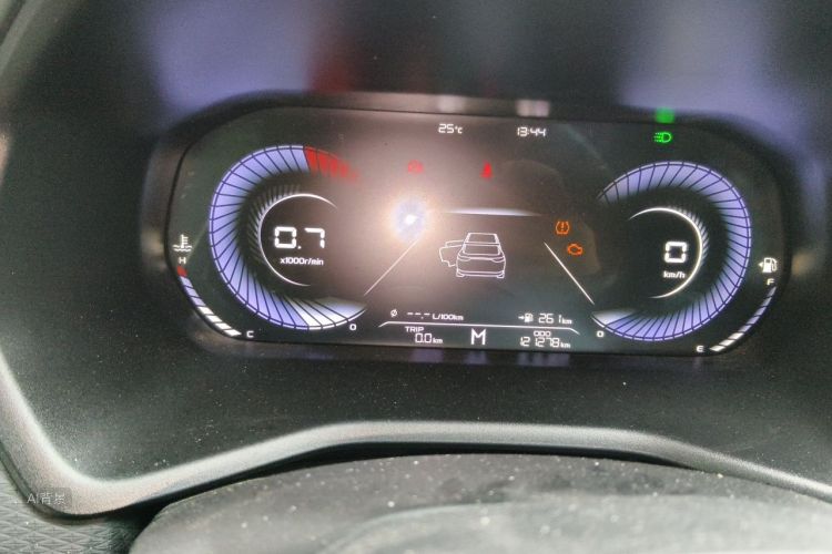 GEELY Emgrand 2022 car image #14