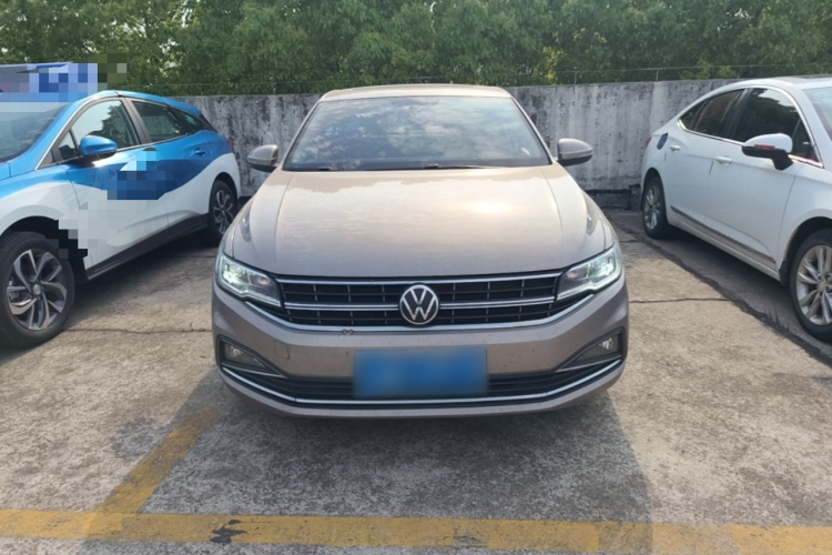 Volkswagen Bora 2021 car image #3