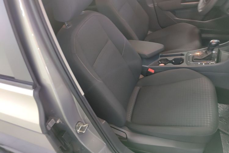 Volkswagen Bora 2020 car image #24