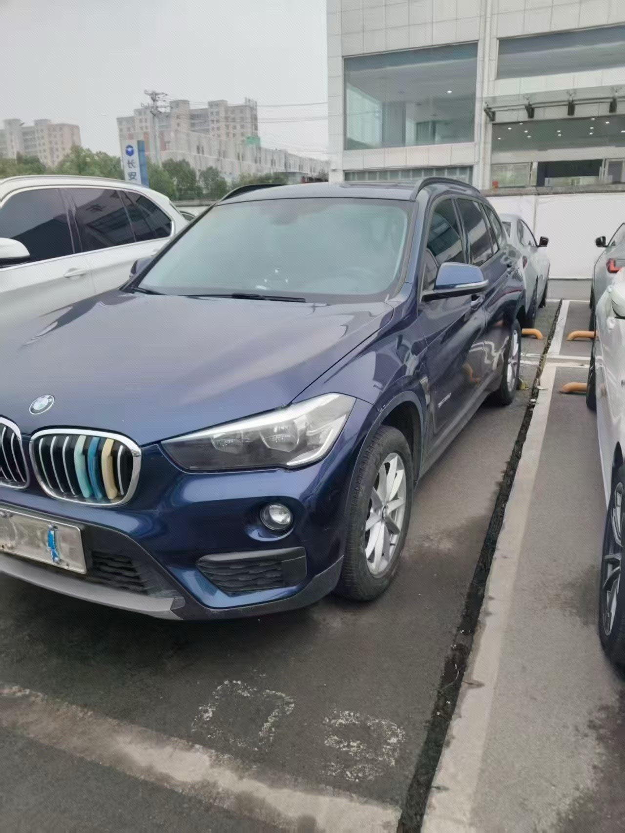 BMW X1 2018 BMW X1 2018 car image