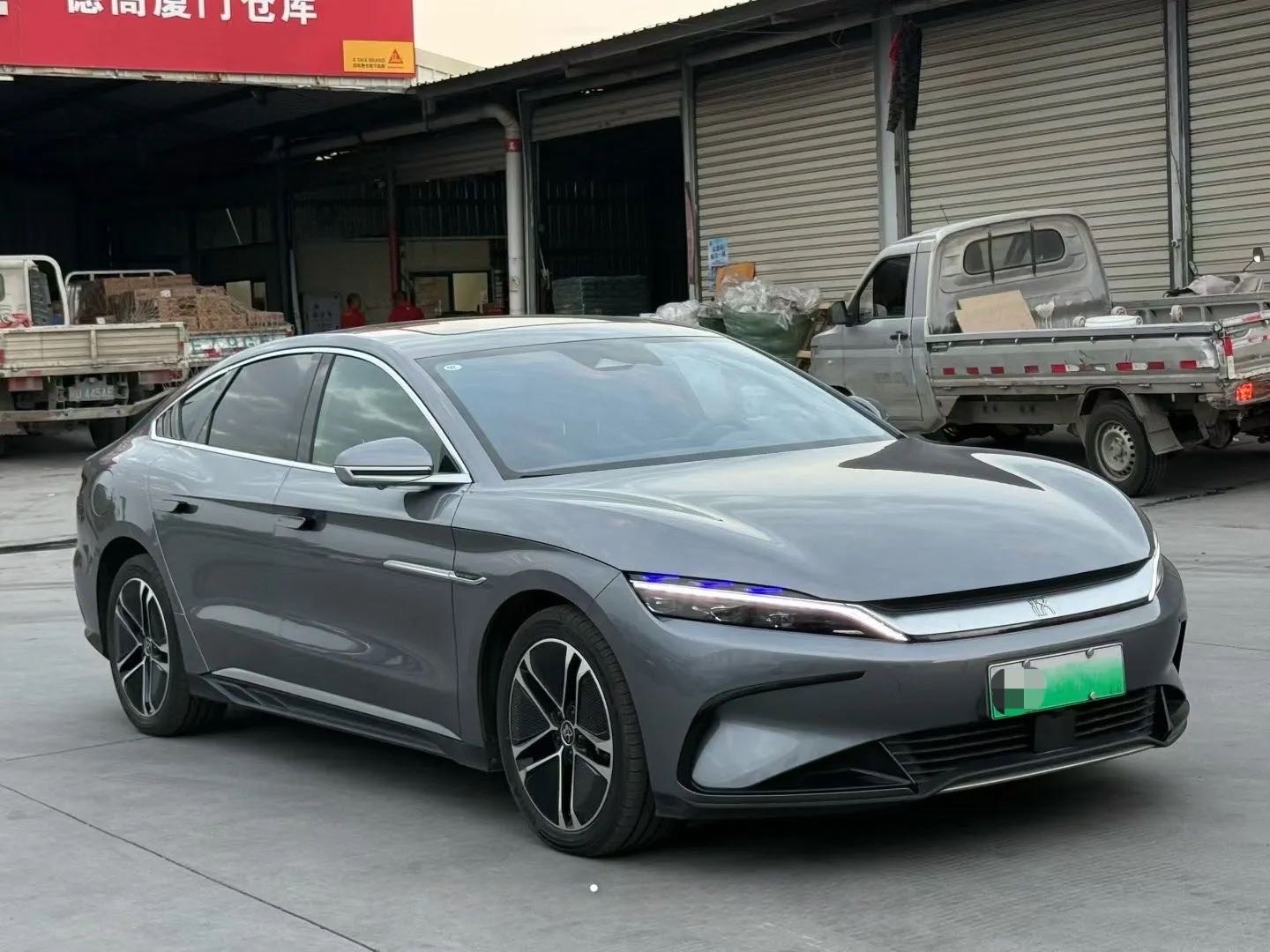 BYD Han 2023 #5 BYD Han 2023 car image #5