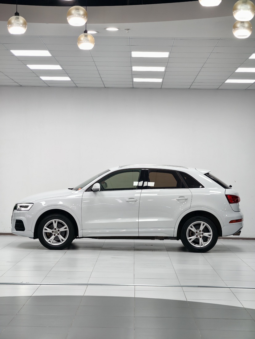 Audi Q3 2018 #4 Audi Q3 2018 car image #4