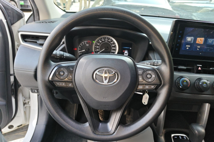 Toyota Corolla Cross 2023 صورة سيارة #12