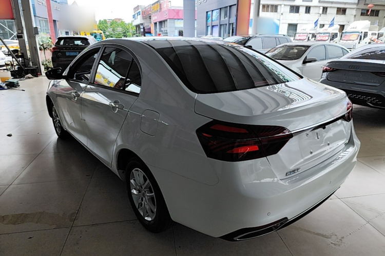GEELY Emgrand 2020 #5 GEELY Emgrand 2020 car image #5