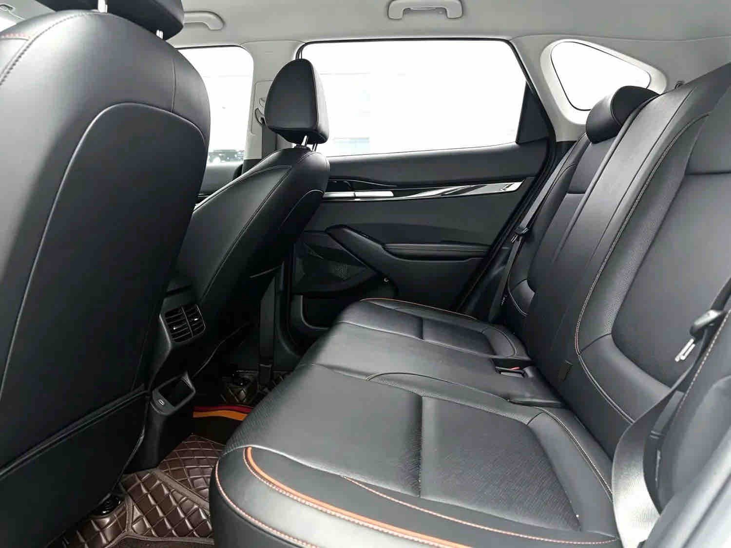 Kia Seltos 2023 #5 Kia Seltos 2023 صورة سيارة #5