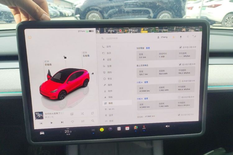 Tesla Model Y 2024 #12 Tesla Model Y 2024 car image #12