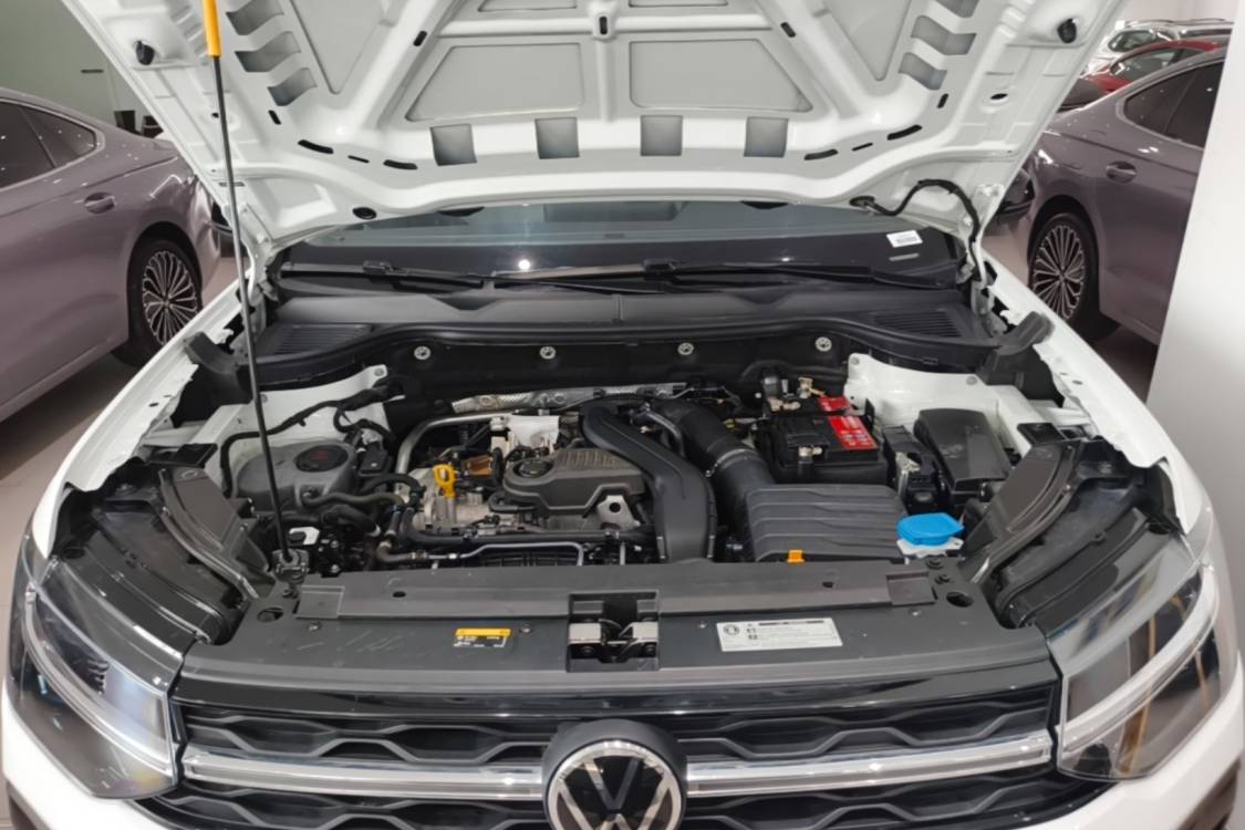 Volkswagen Tharu 2024 imagem de carro #11