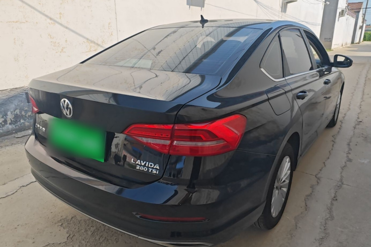 Volkswagen Lavida 2019 car image #7