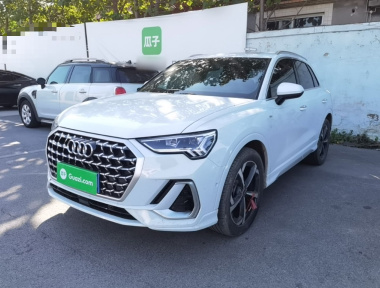 Audi Q3 2025 car image 
