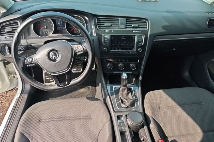 Volkswagen Golf 2017 #10 Volkswagen Golf 2017 car image #10