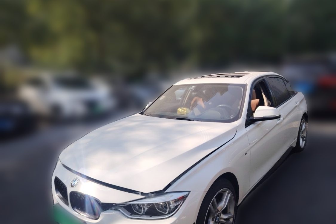 BMW 3 Series 2018 BMW 3 Series 2018 car image